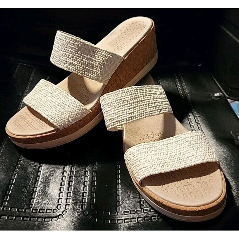 Bzees Slide Sandal 9M Resort White/Tan Wedge Slip On Comfort Washable Cork *READ - Picture 7 of 9